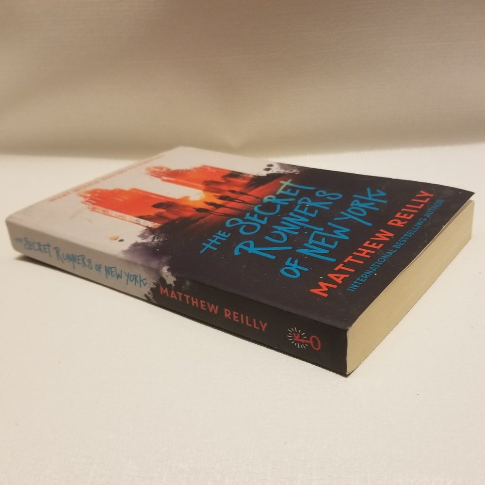 eyecatching Secret Runners of New York, Matthew Reilly paperback - Picture 2 of 6